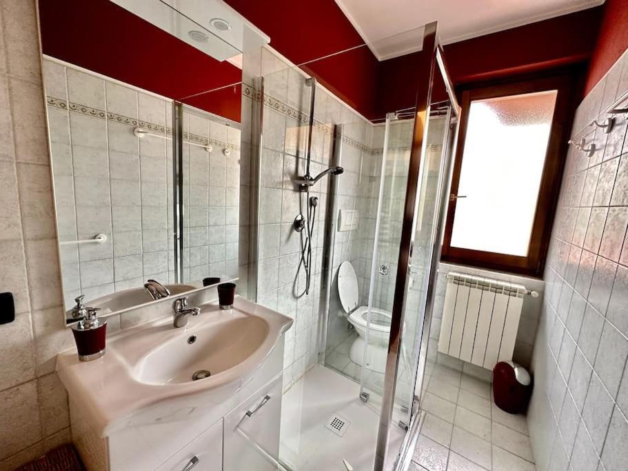 3Br Villetta Con Panoramica Sul Lago Nesso Exterior photo