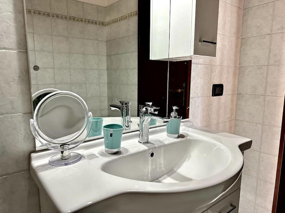 3Br Villetta Con Panoramica Sul Lago Nesso Exterior photo